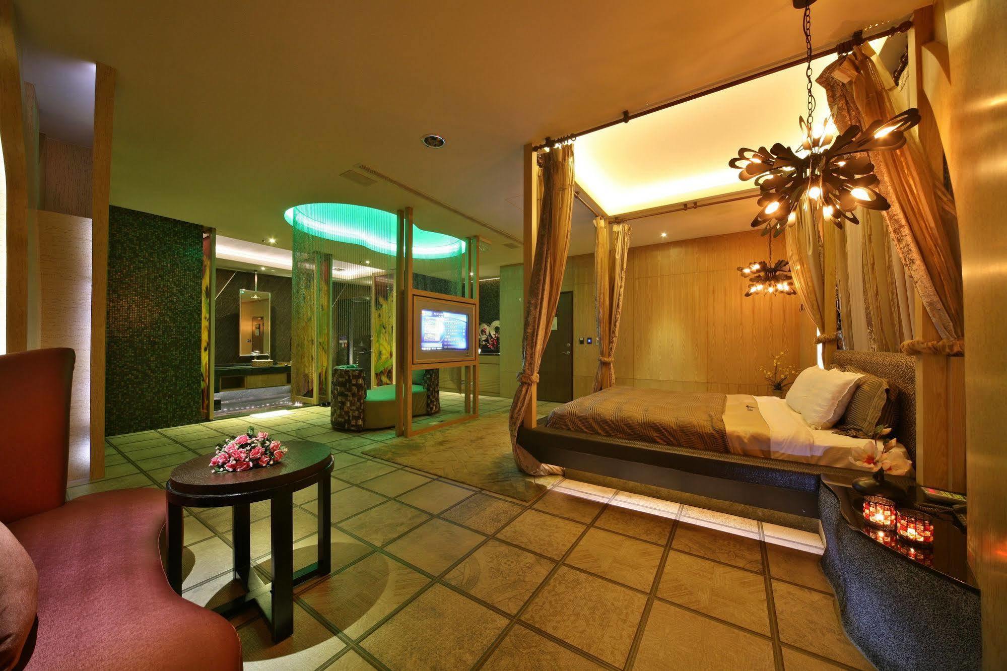 Dubai Villa Motel Daya Buitenkant foto