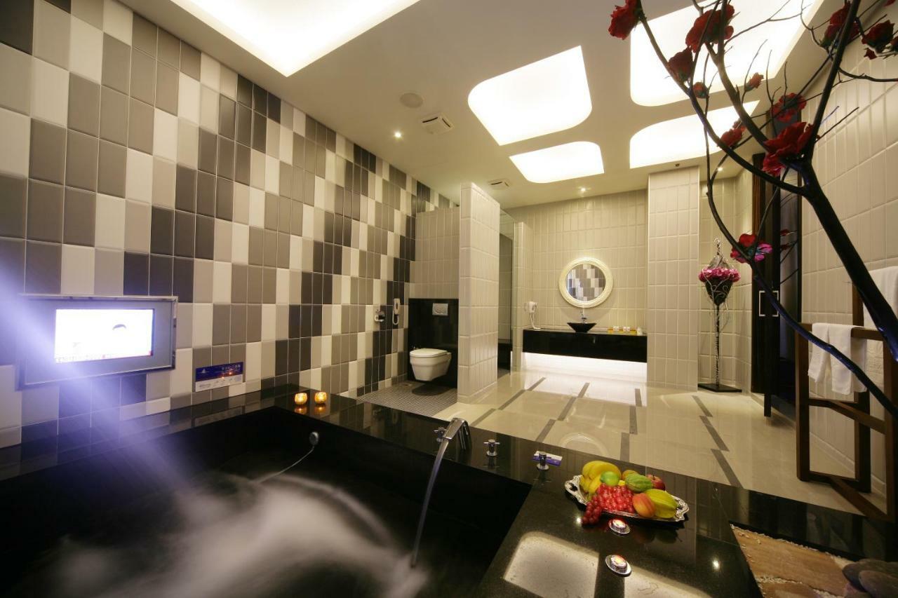 Dubai Villa Motel Daya Buitenkant foto